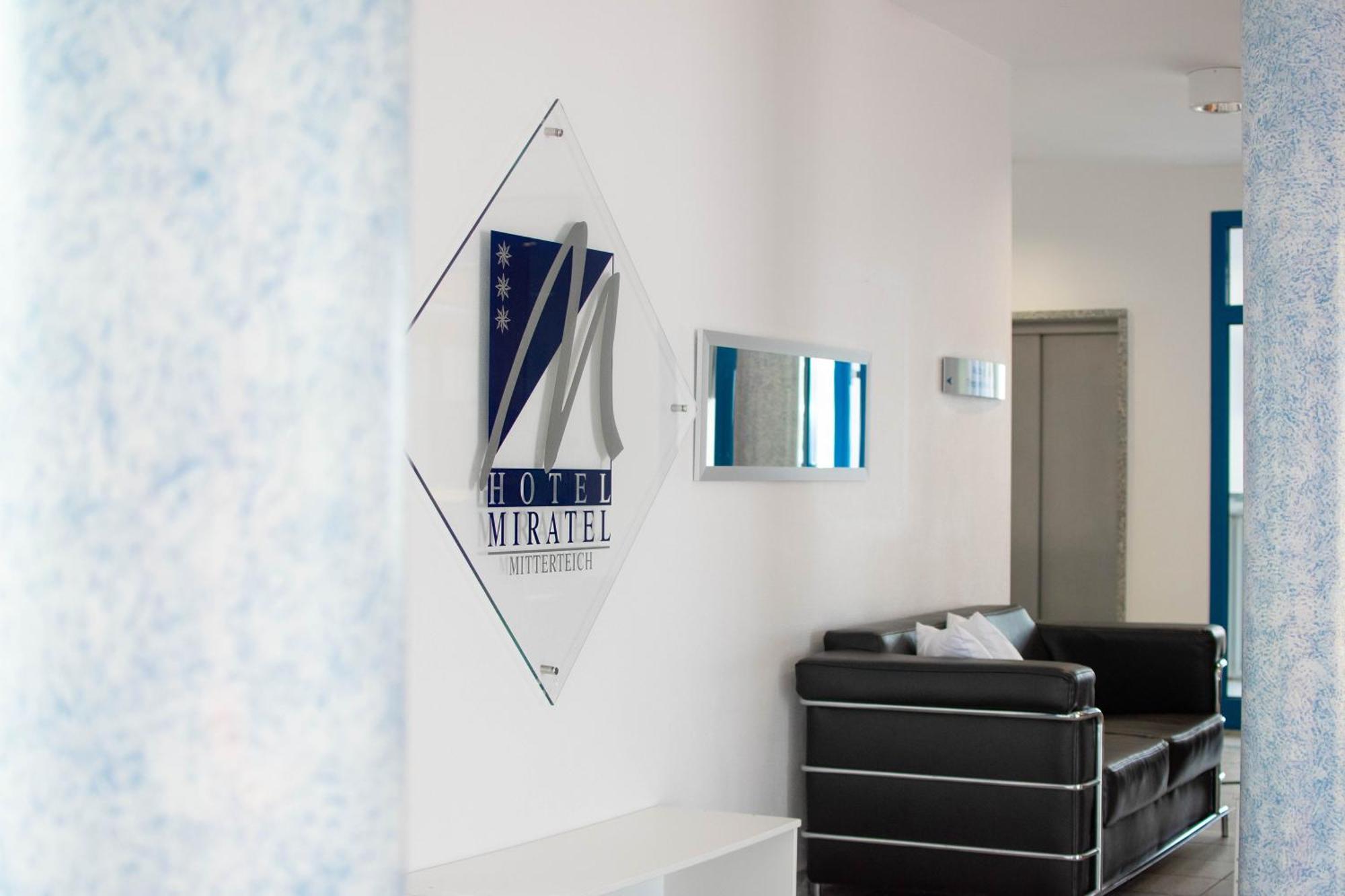Miratel Hotel Mitterteich Buitenkant foto