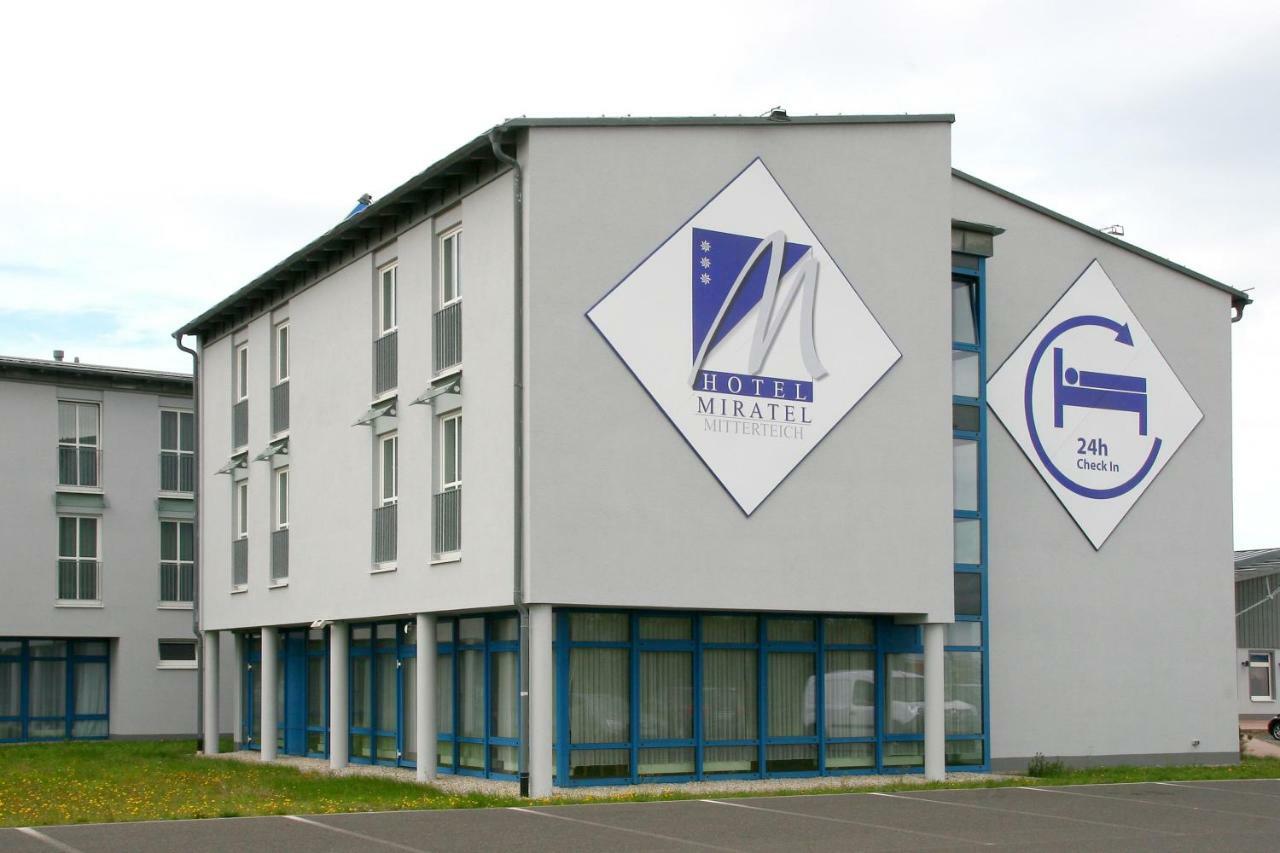Miratel Hotel Mitterteich Buitenkant foto